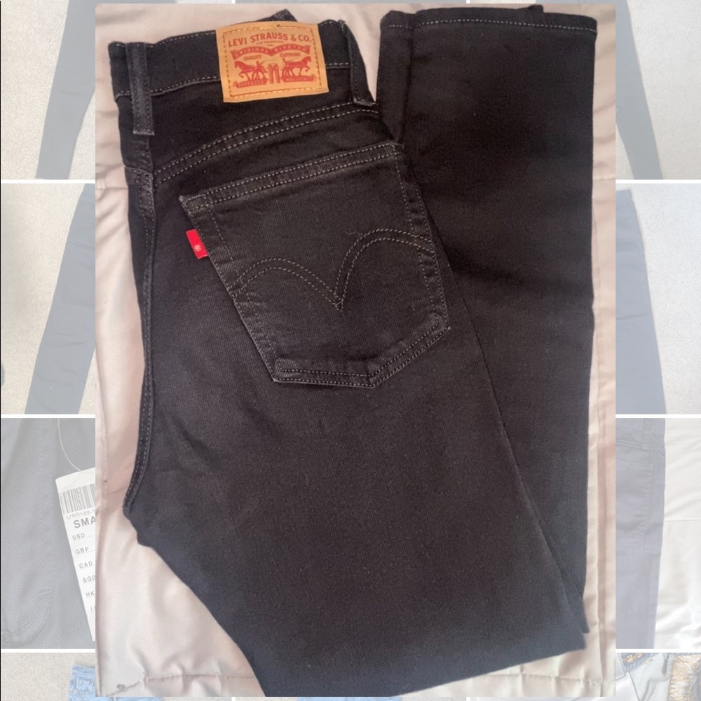 Levi’s Wedgie Fit Jeans